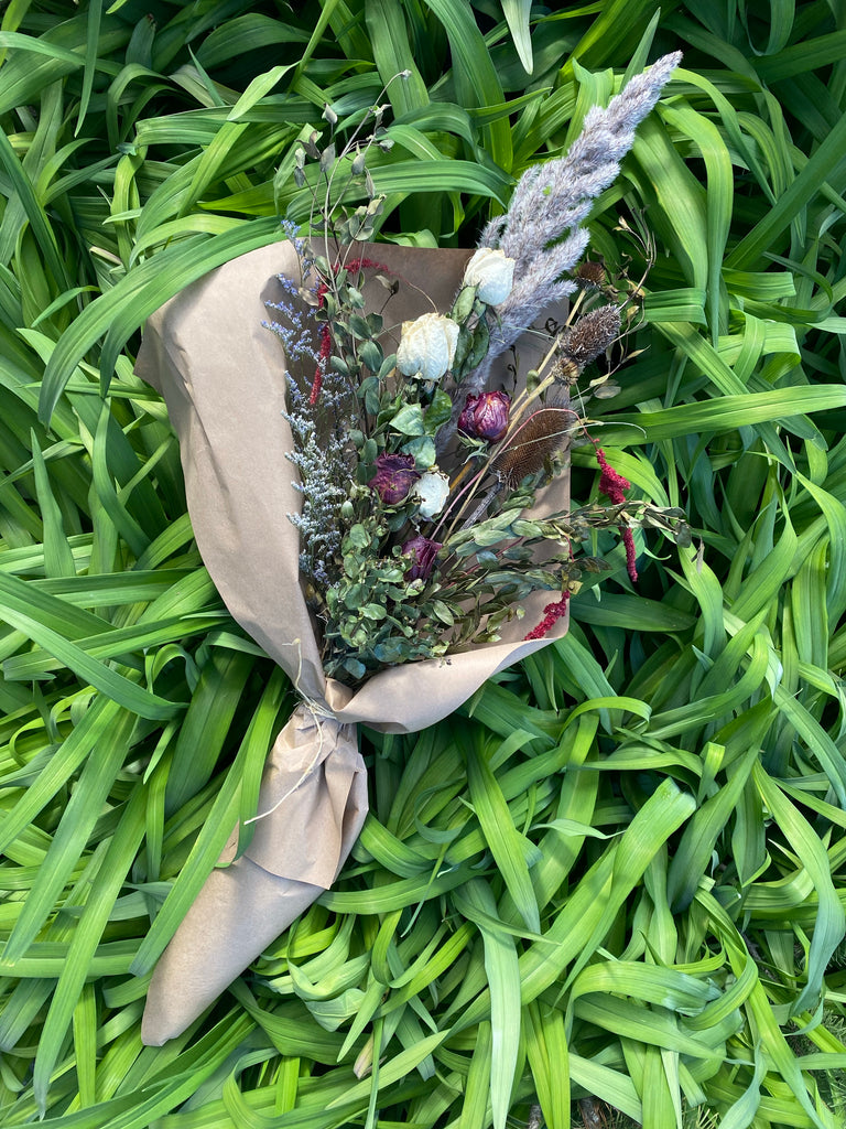 Dried Flower Bouquet – Nicola Flora